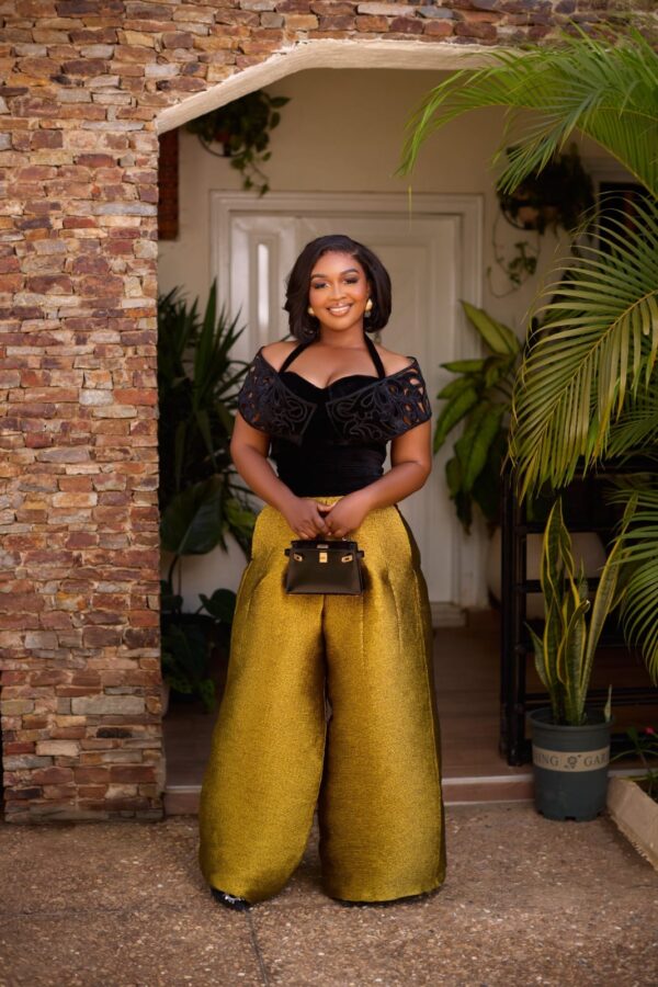 VaAd - Luxury African women's fashion designs (7) VaAd - Luxury African women's fashion designs (7)