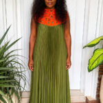 VELOURA Single Pleat with Cape
